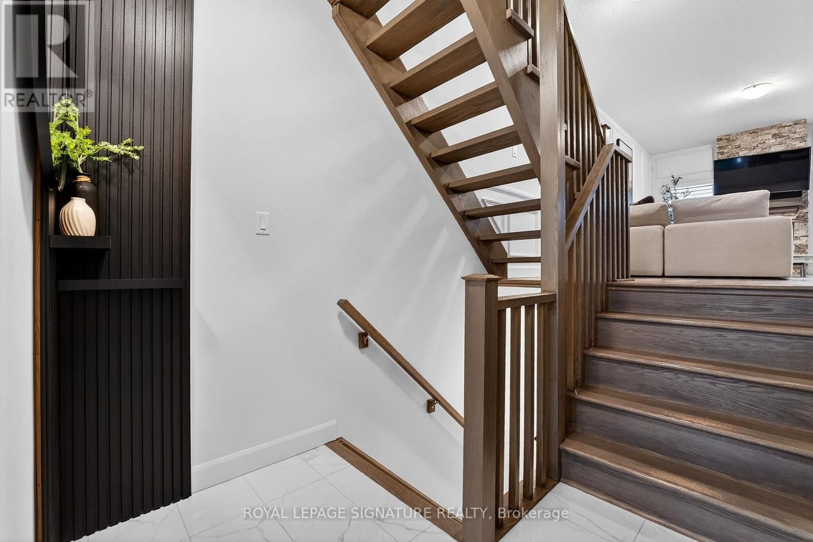 24 CYCLONE WAY Image 28