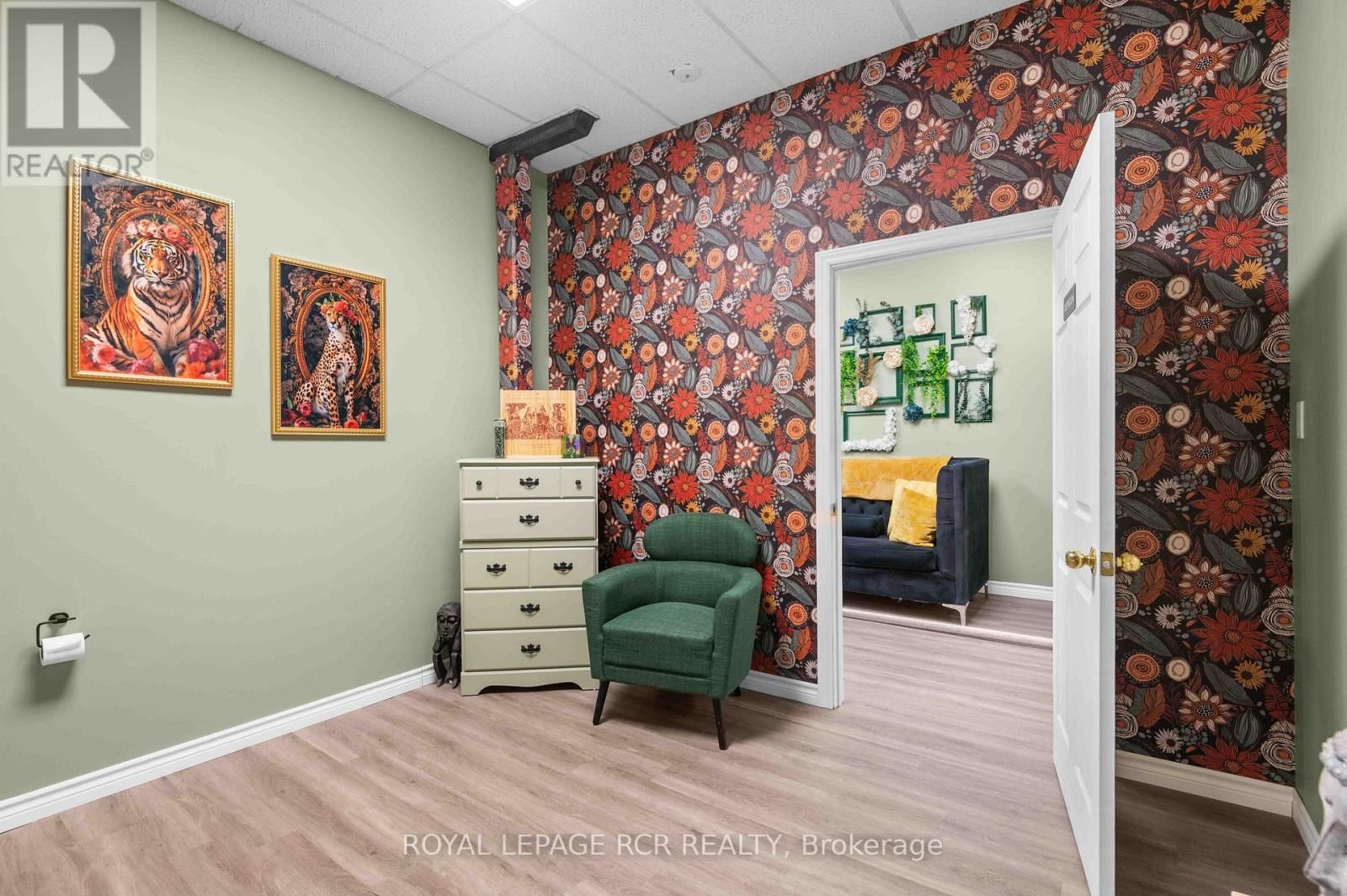 28 SYKES STREET NORTH Image 20