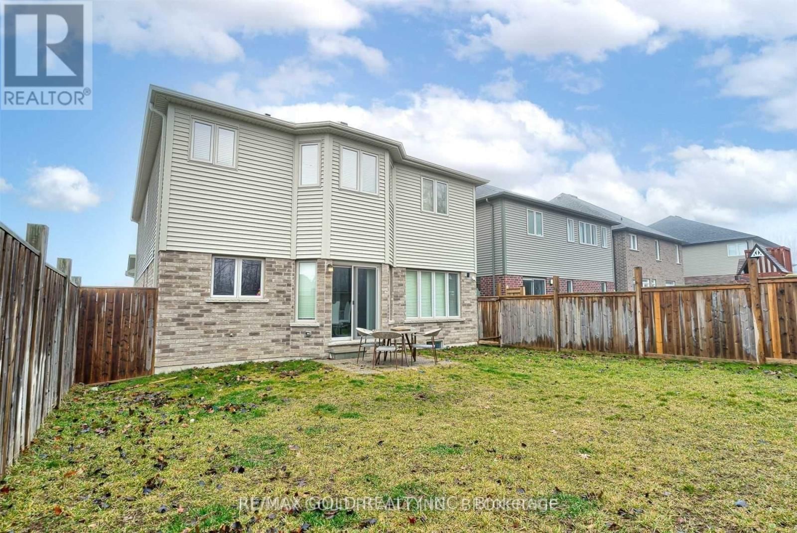 167 ELMBANK TRAIL Image 38