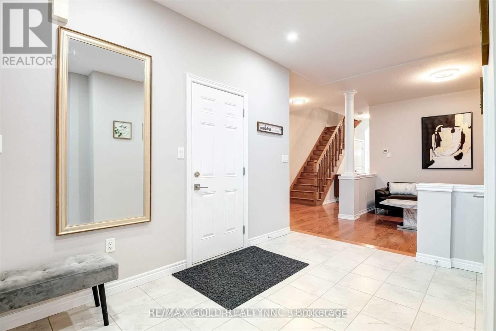 167 ELMBANK TRAIL Image 4