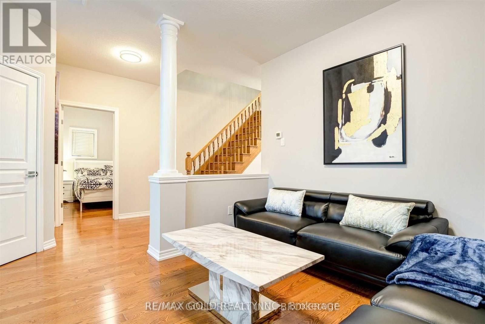 167 ELMBANK TRAIL Image 6