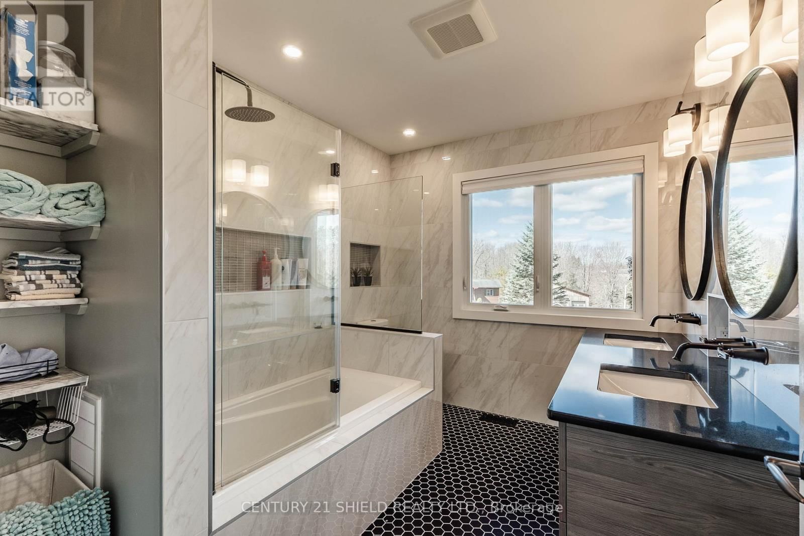 1 FOREST HILL ROAD Image 27