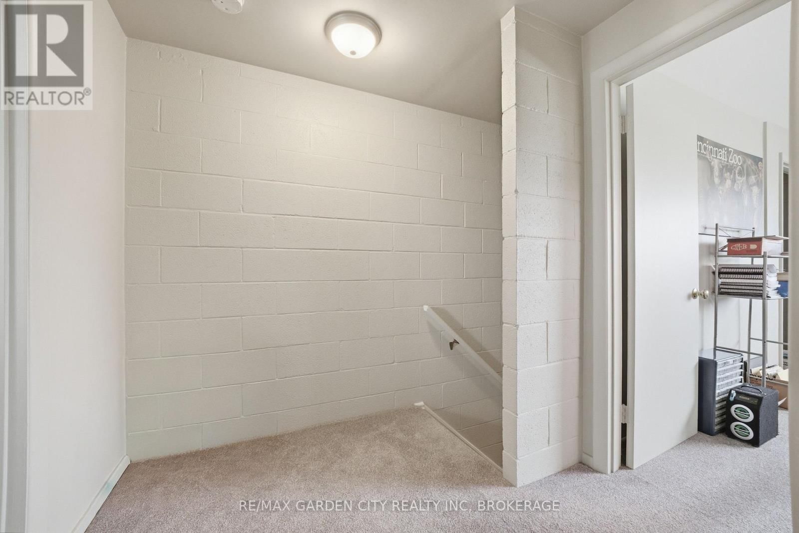 2-8 RIVERVIEW BOULEVARD Image 20