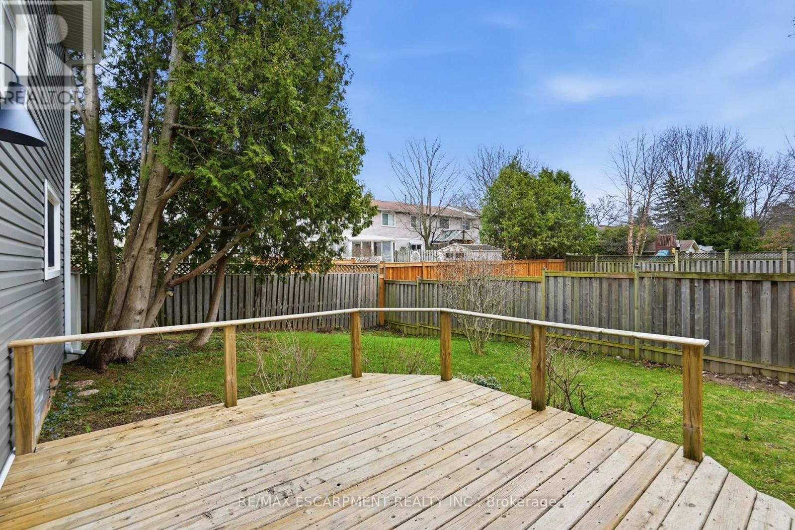 8 CHUDLEIGH STREET Image 35