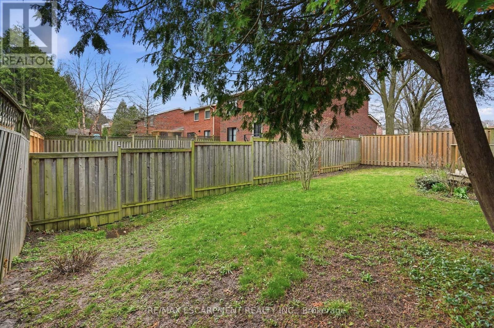 8 CHUDLEIGH STREET Image 39