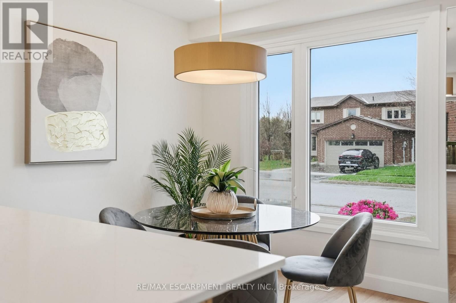 8 CHUDLEIGH STREET Image 6