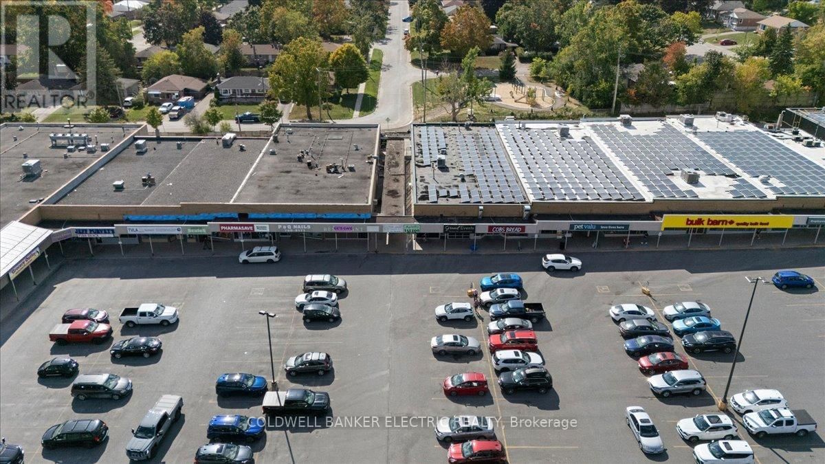 Unit #10 - 833 CHEMONG ROAD Image 27