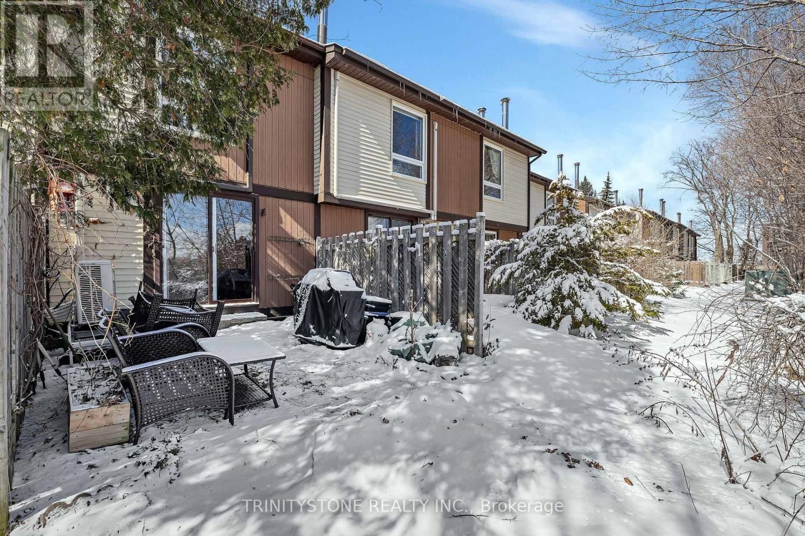 57 - 811 CONNAUGHT AVENUE Image 38