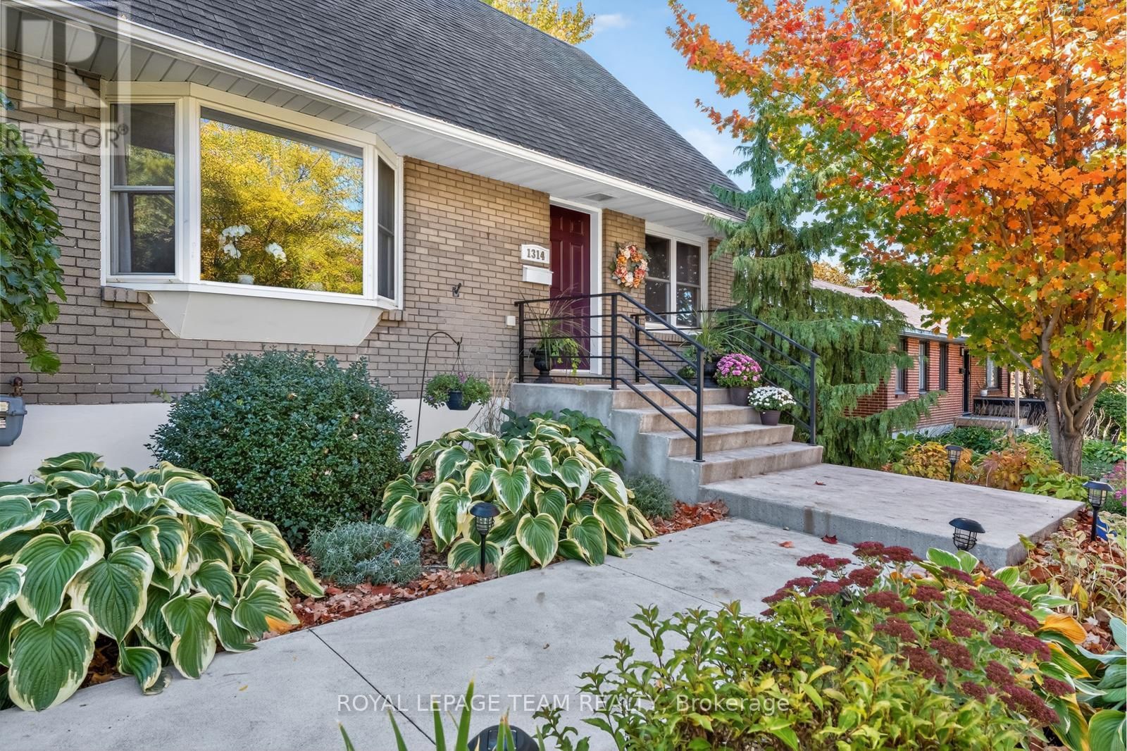 1314 RANDALL AVENUE Image 28