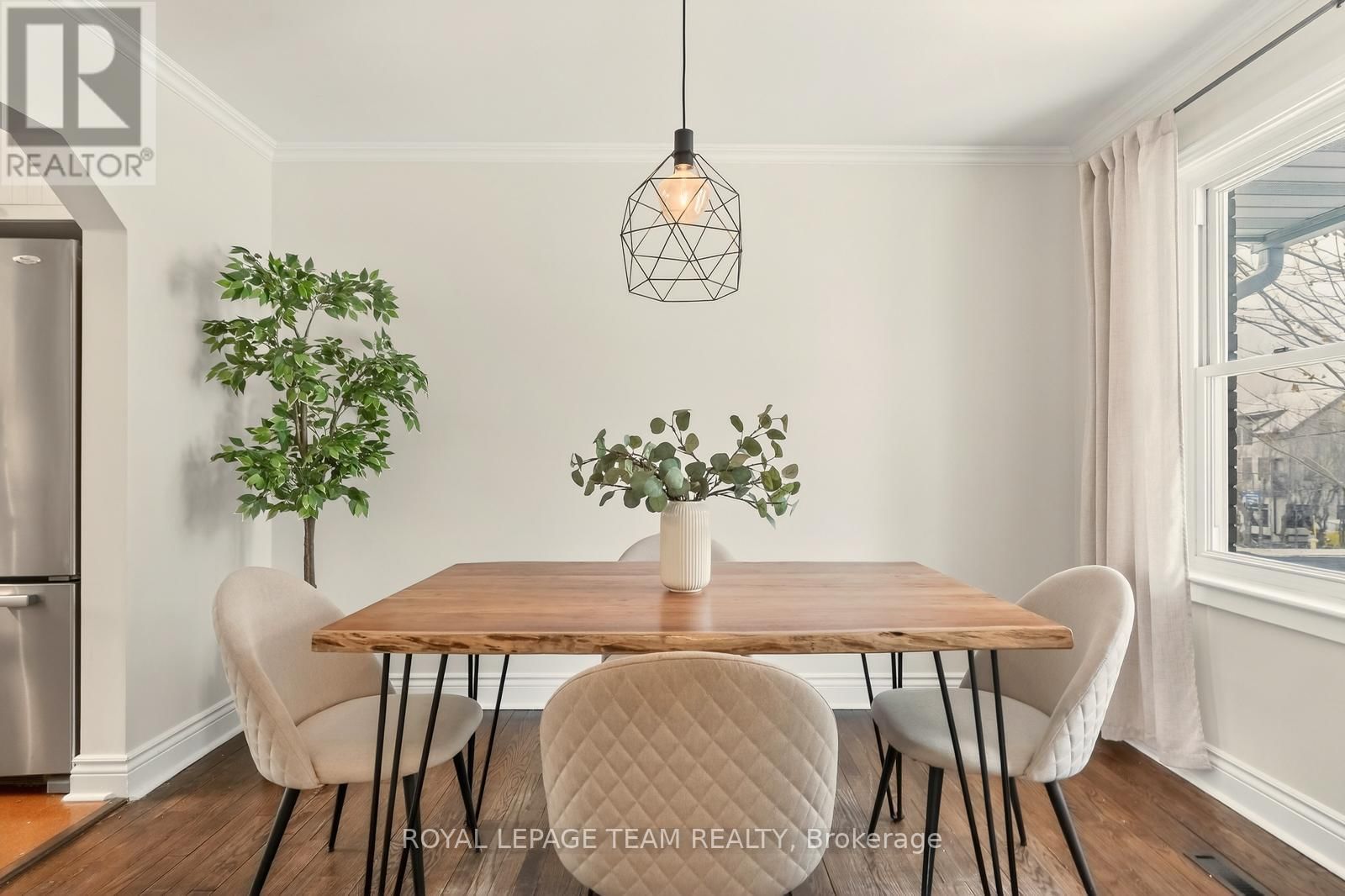 1314 RANDALL AVENUE Image 5