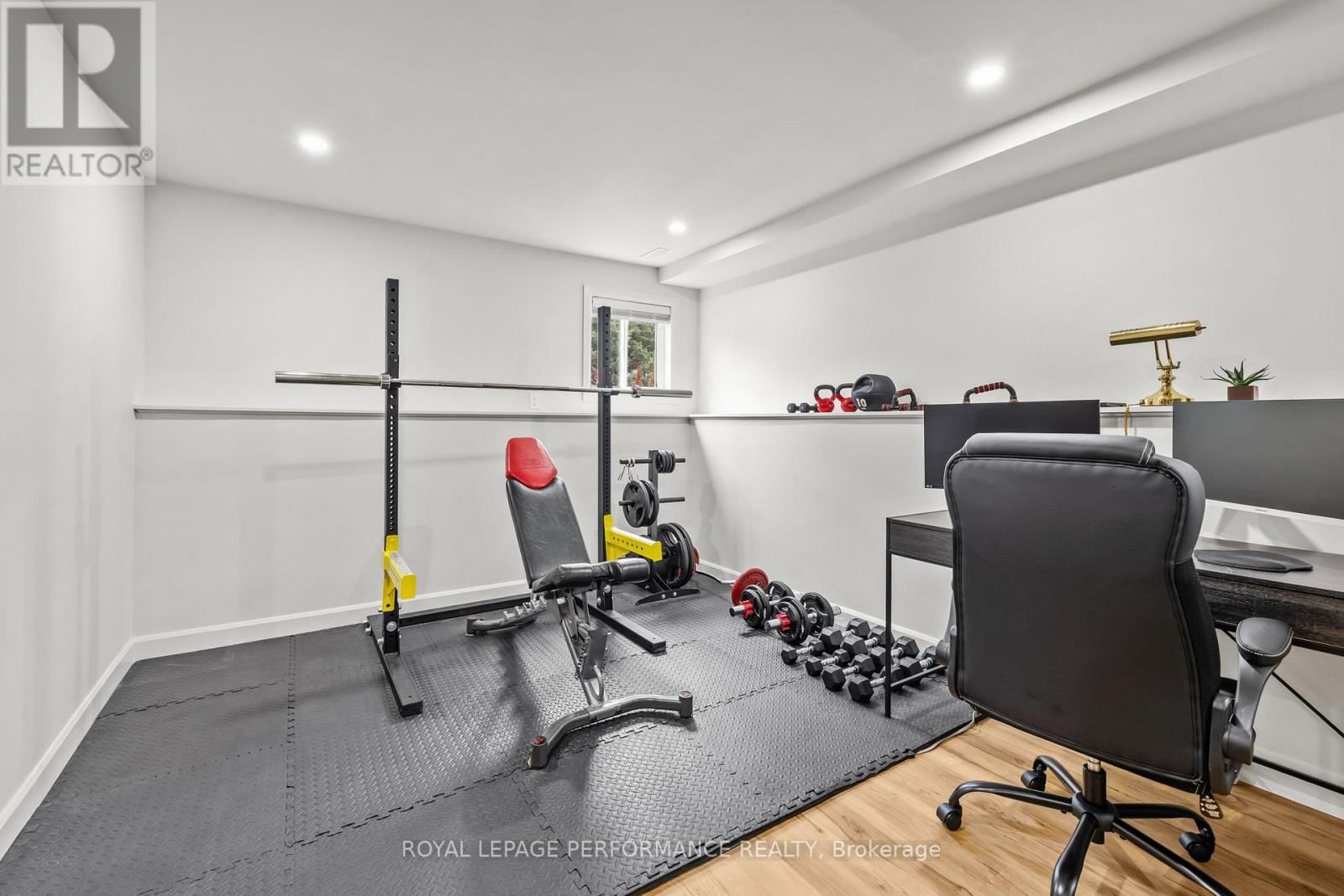 14 MARIA STREET Image 27