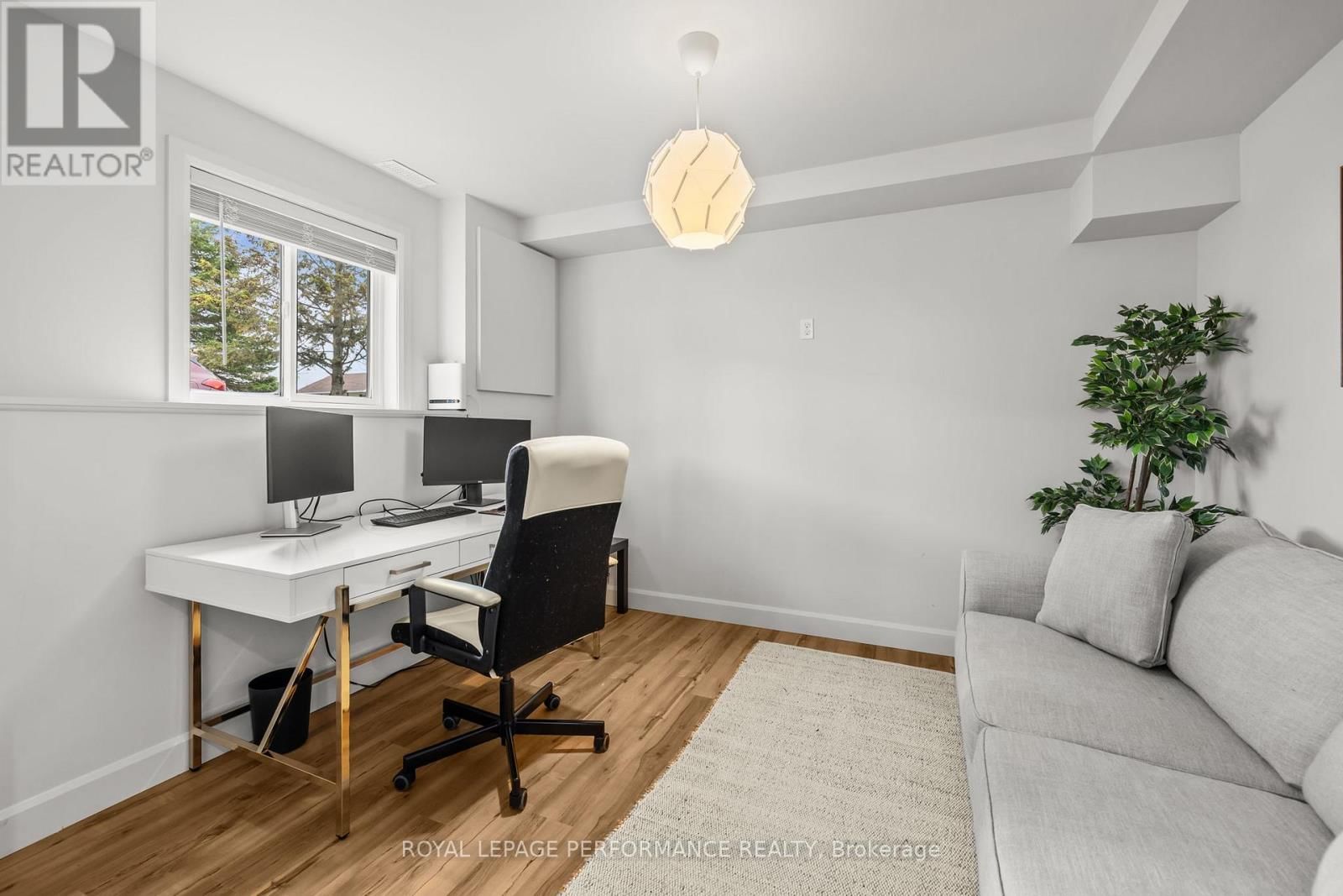 14 MARIA STREET Image 30