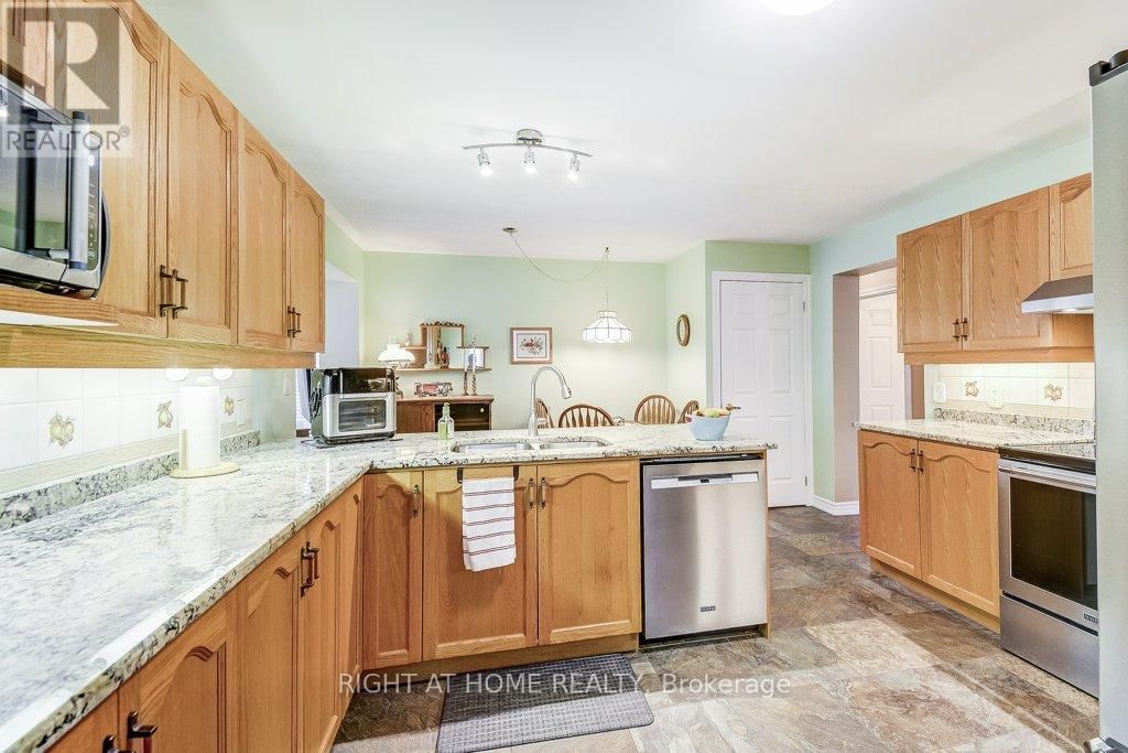 126 GLENARIFF DRIVE Image 13