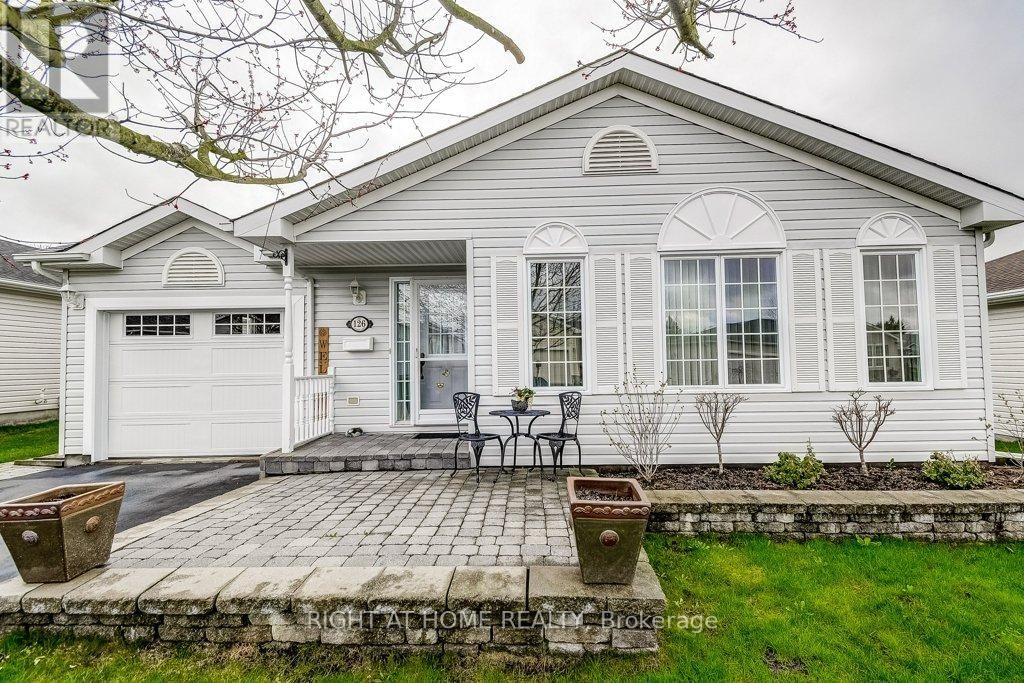 126 GLENARIFF DRIVE Image 3