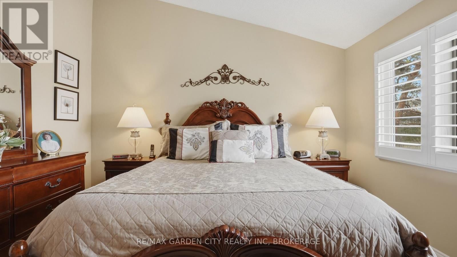 14 - 178 SCOTT STREET Image 16