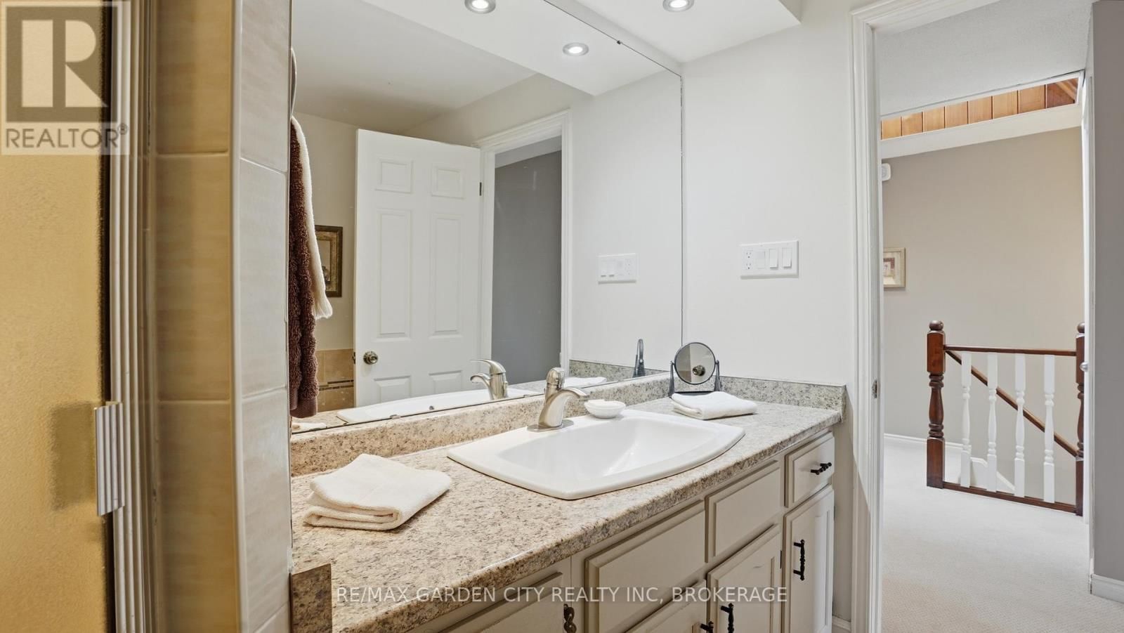 14 - 178 SCOTT STREET Image 23