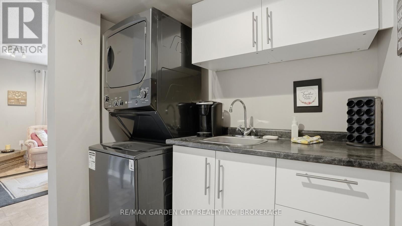 14 - 178 SCOTT STREET Image 30