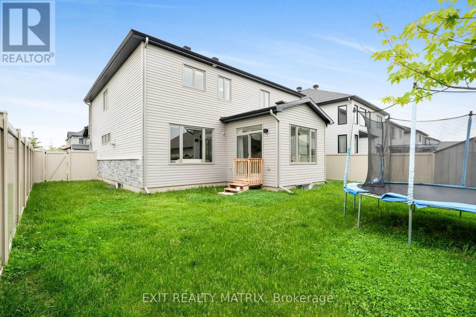 700 NAMUR STREET Image 34