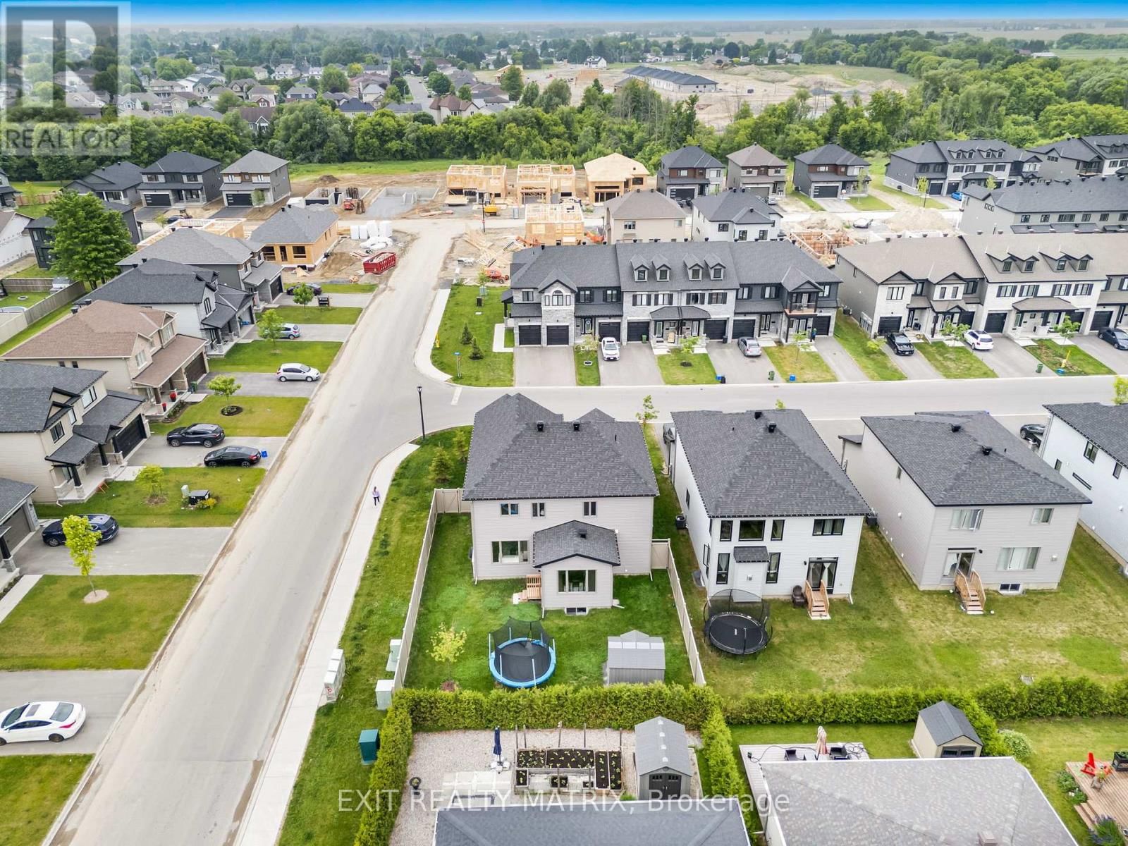 700 NAMUR STREET Image 37