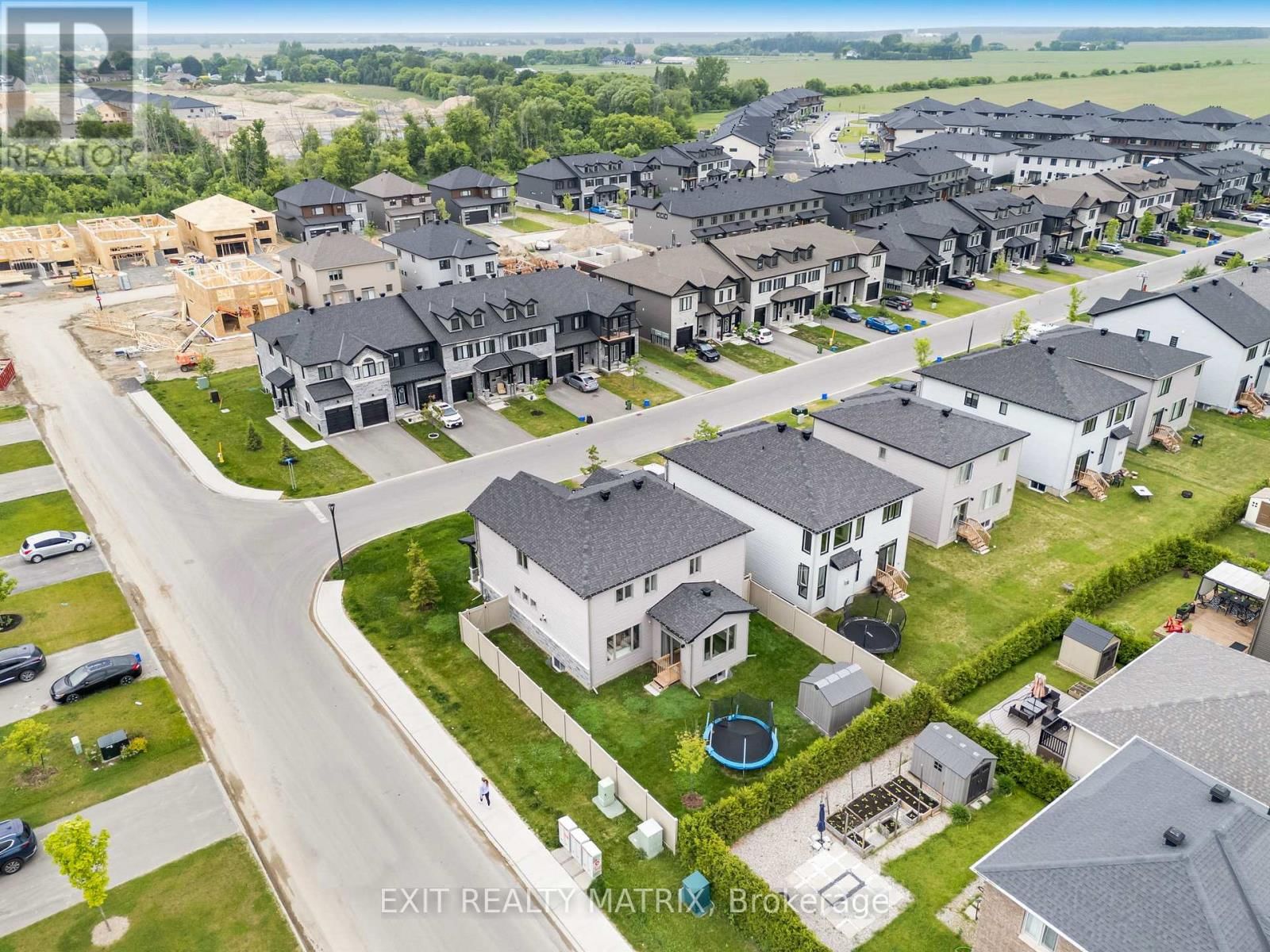 700 NAMUR STREET Image 38