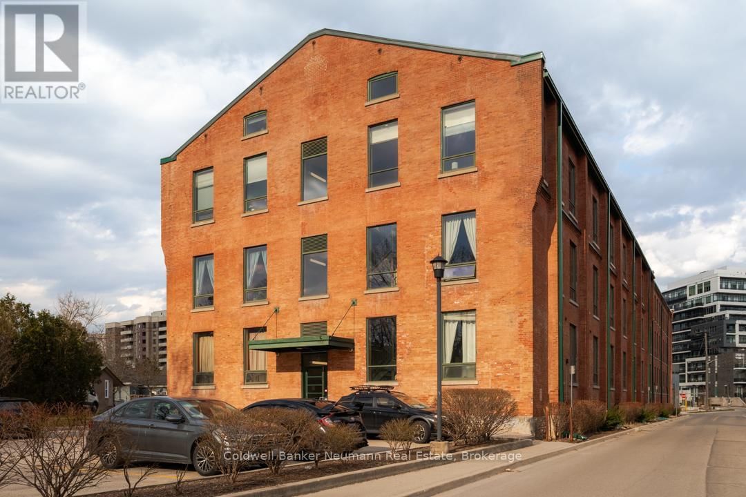 221 - 26 ONTARIO STREET Image 39