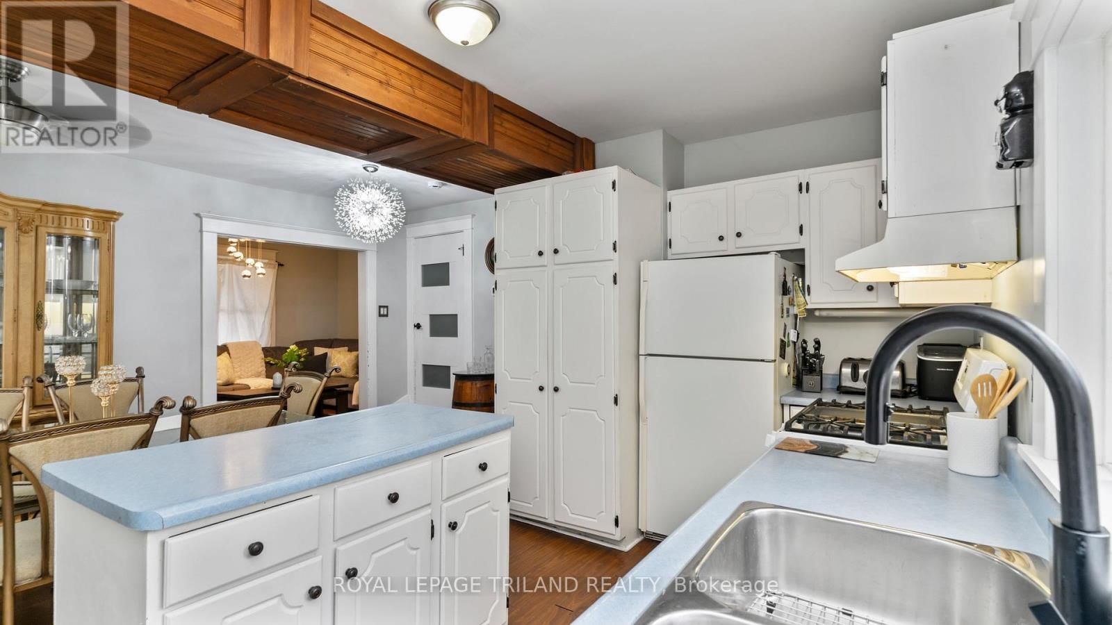 41 GUNN STREET Image 11