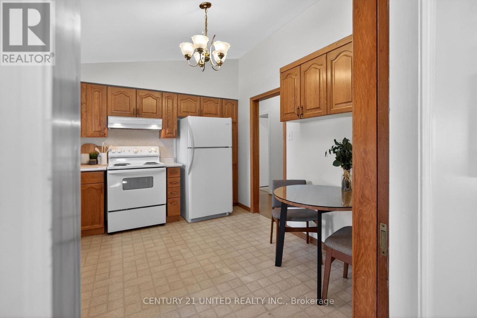 1288 ALGONQUIN BOULEVARD Image 16