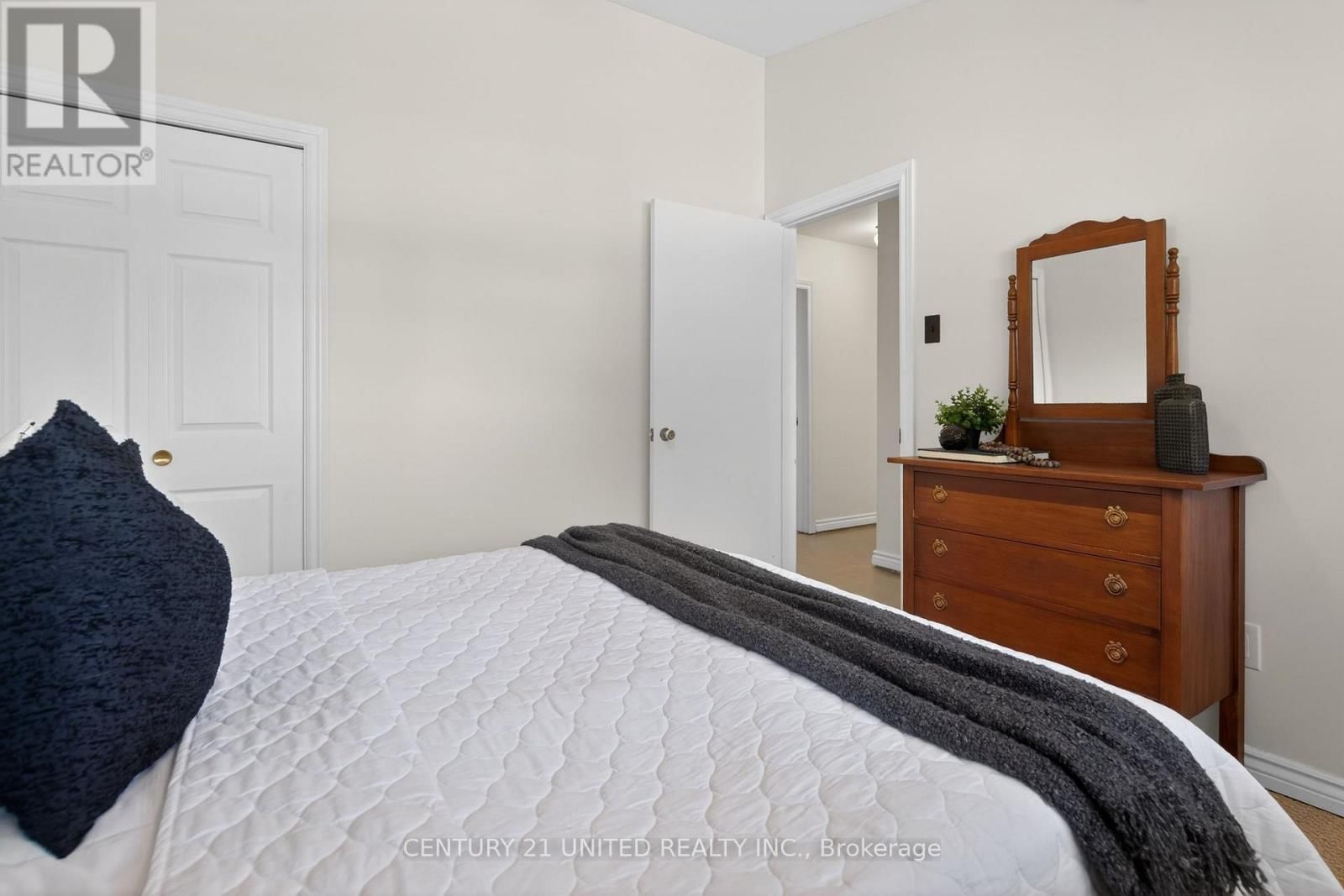 1288 ALGONQUIN BOULEVARD Image 23