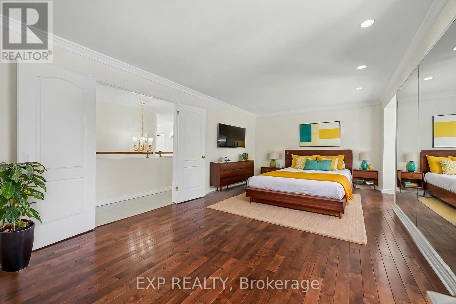 5749 KNIGHTS DRIVE Image 21