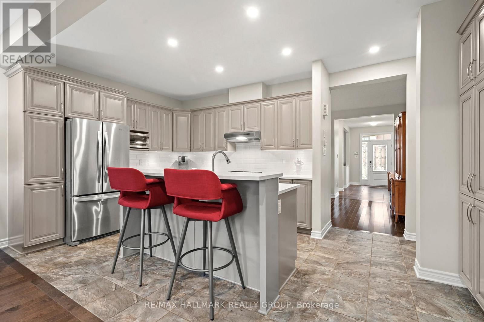 321 HEPATICA WAY Image 11