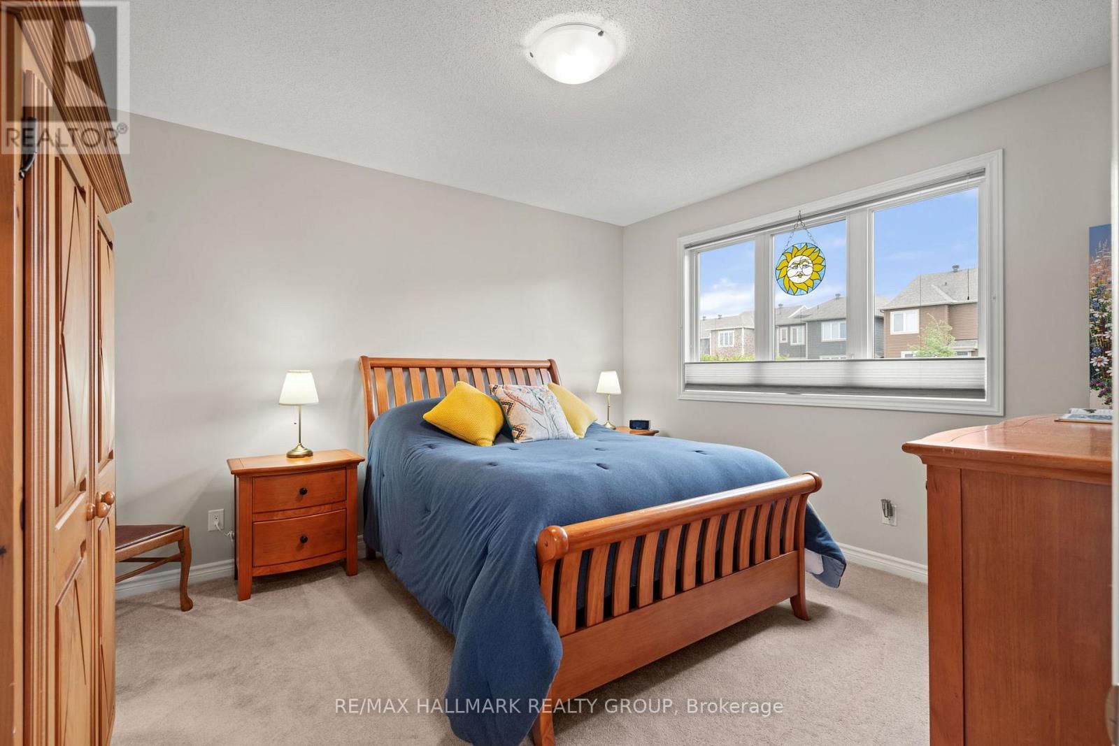 321 HEPATICA WAY Image 19