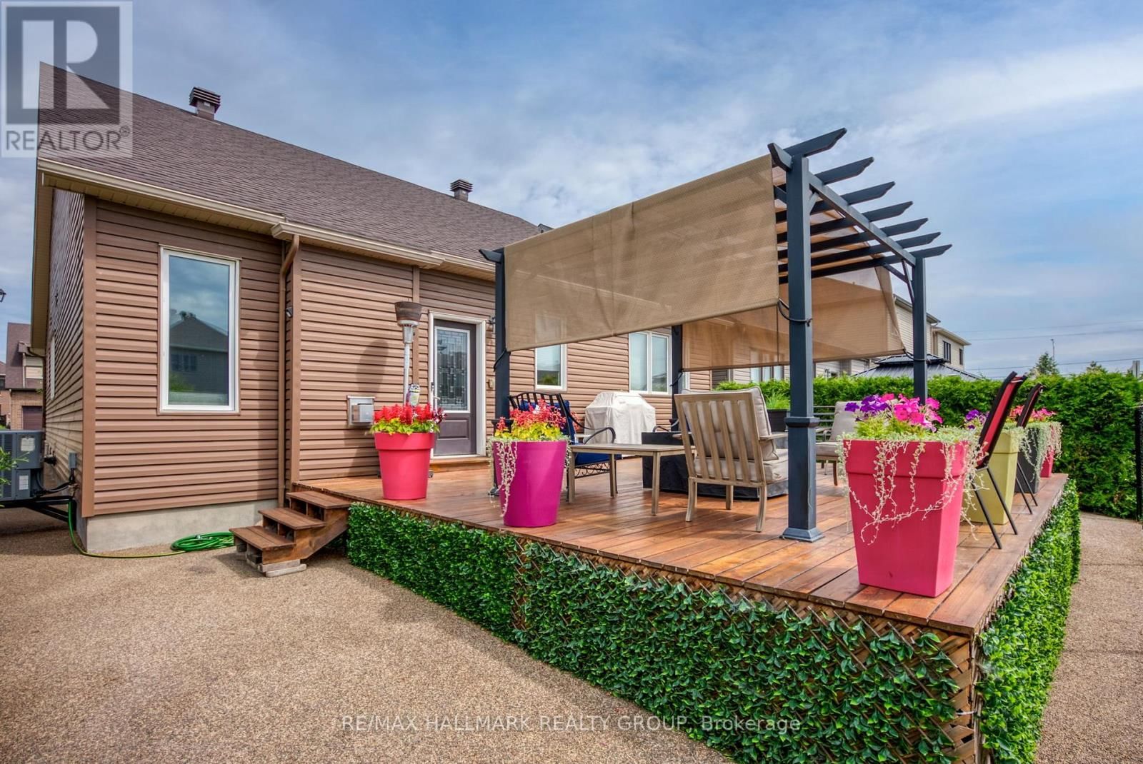 321 HEPATICA WAY Image 33