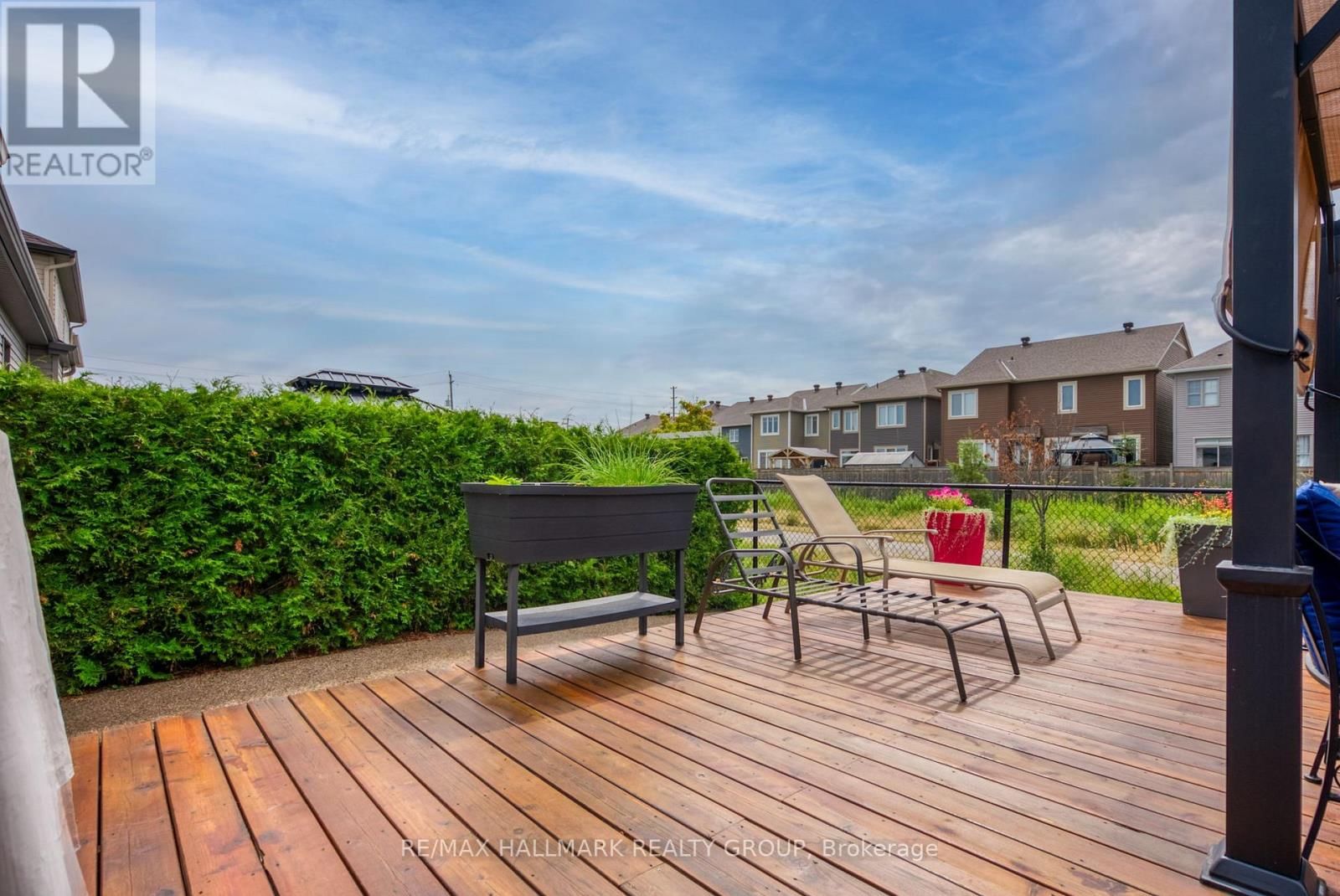 321 HEPATICA WAY Image 34