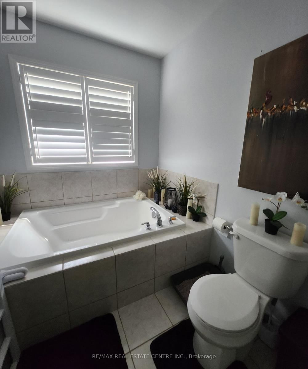 24 ARMES STREET Image 12