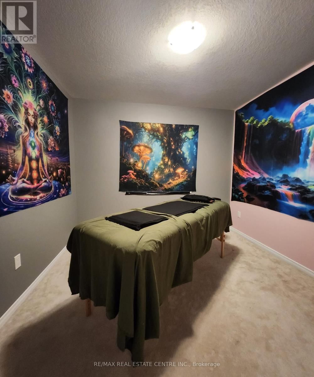 24 ARMES STREET Image 14