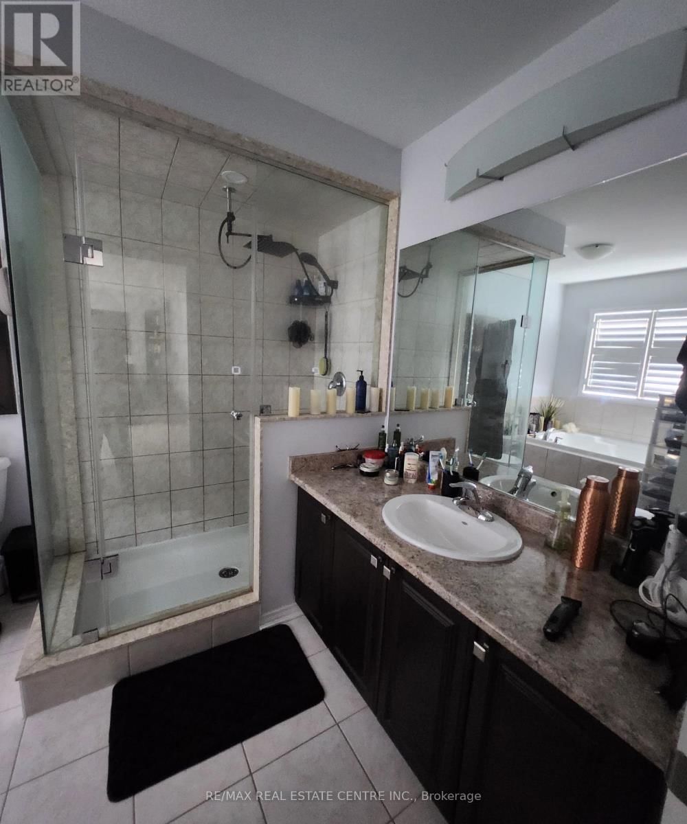 24 ARMES STREET Image 16