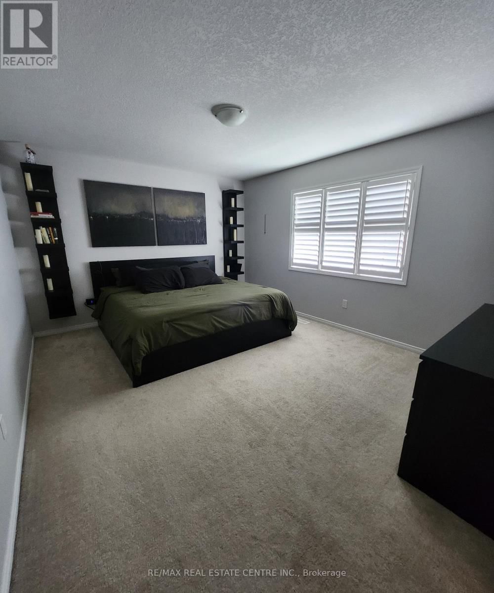 24 ARMES STREET Image 8