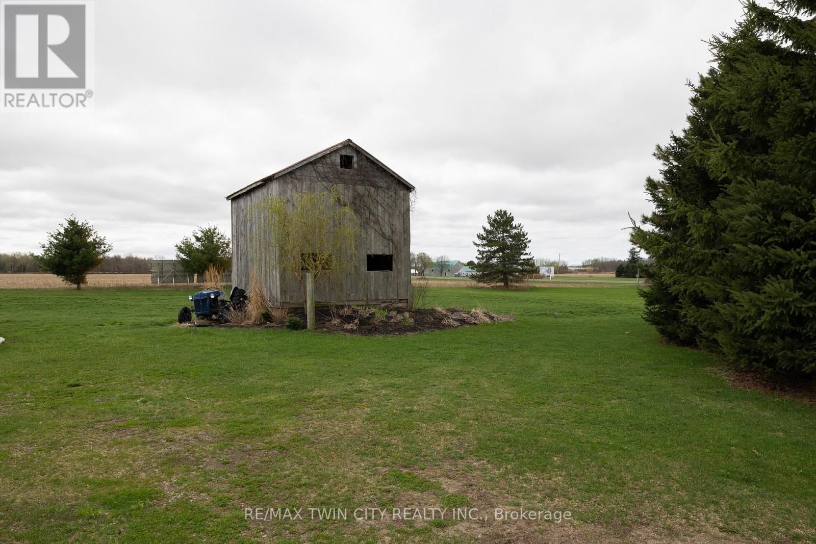 8 CONC. 8 TOWNSEND Image 13