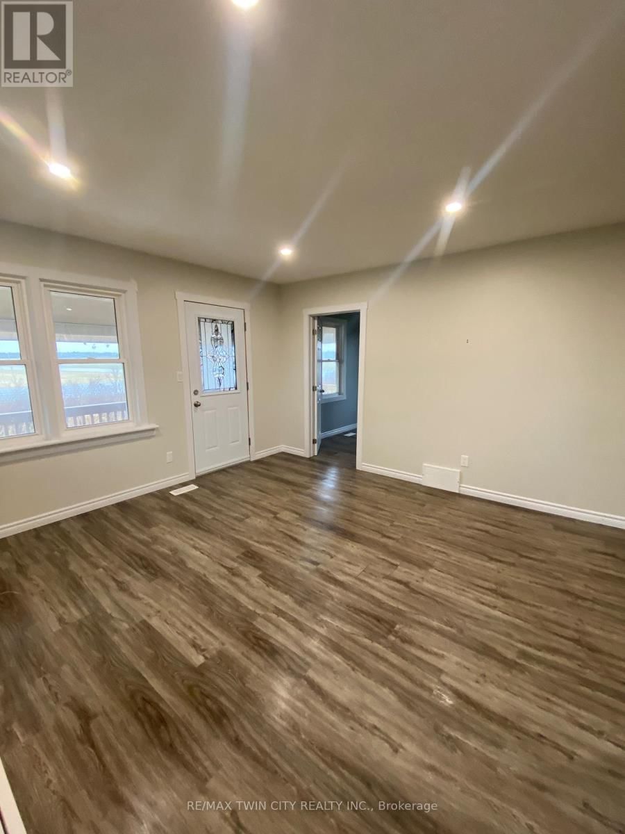 8 CONC. 8 TOWNSEND Image 18