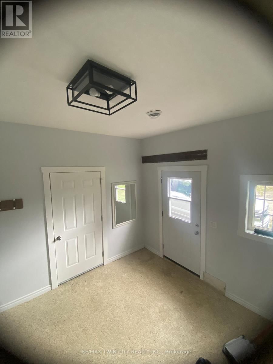 8 CONC. 8 TOWNSEND Image 22