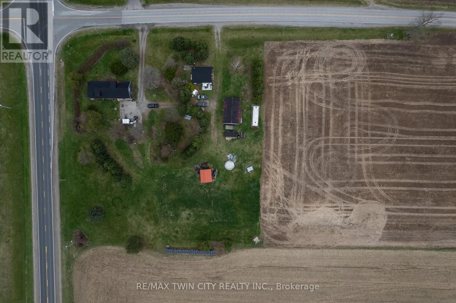 8 CONC. 8 TOWNSEND Image 6