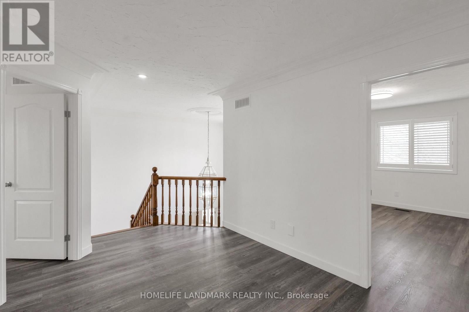 579 PARADISE CRESCENT Image 21