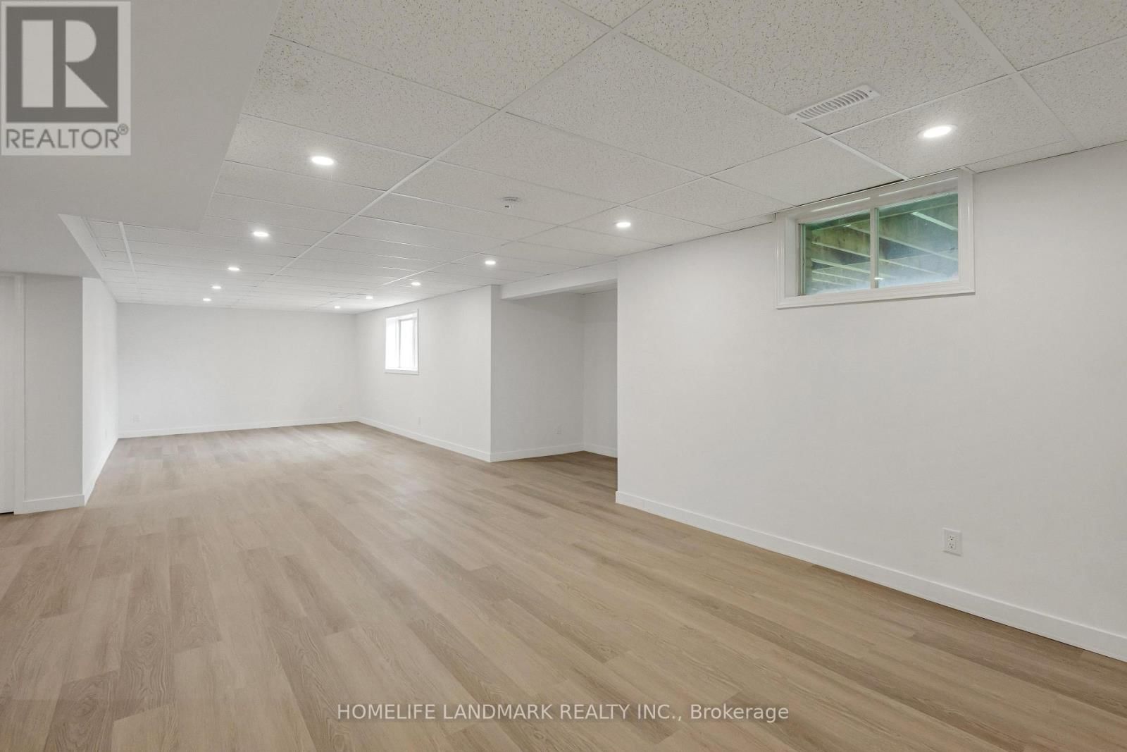 579 PARADISE CRESCENT Image 40