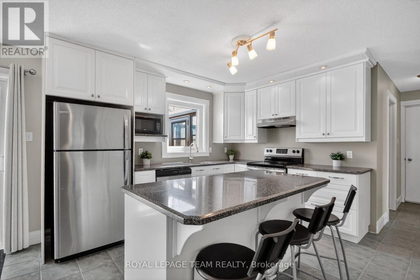 2867 STAGECOACH ROAD Image 12