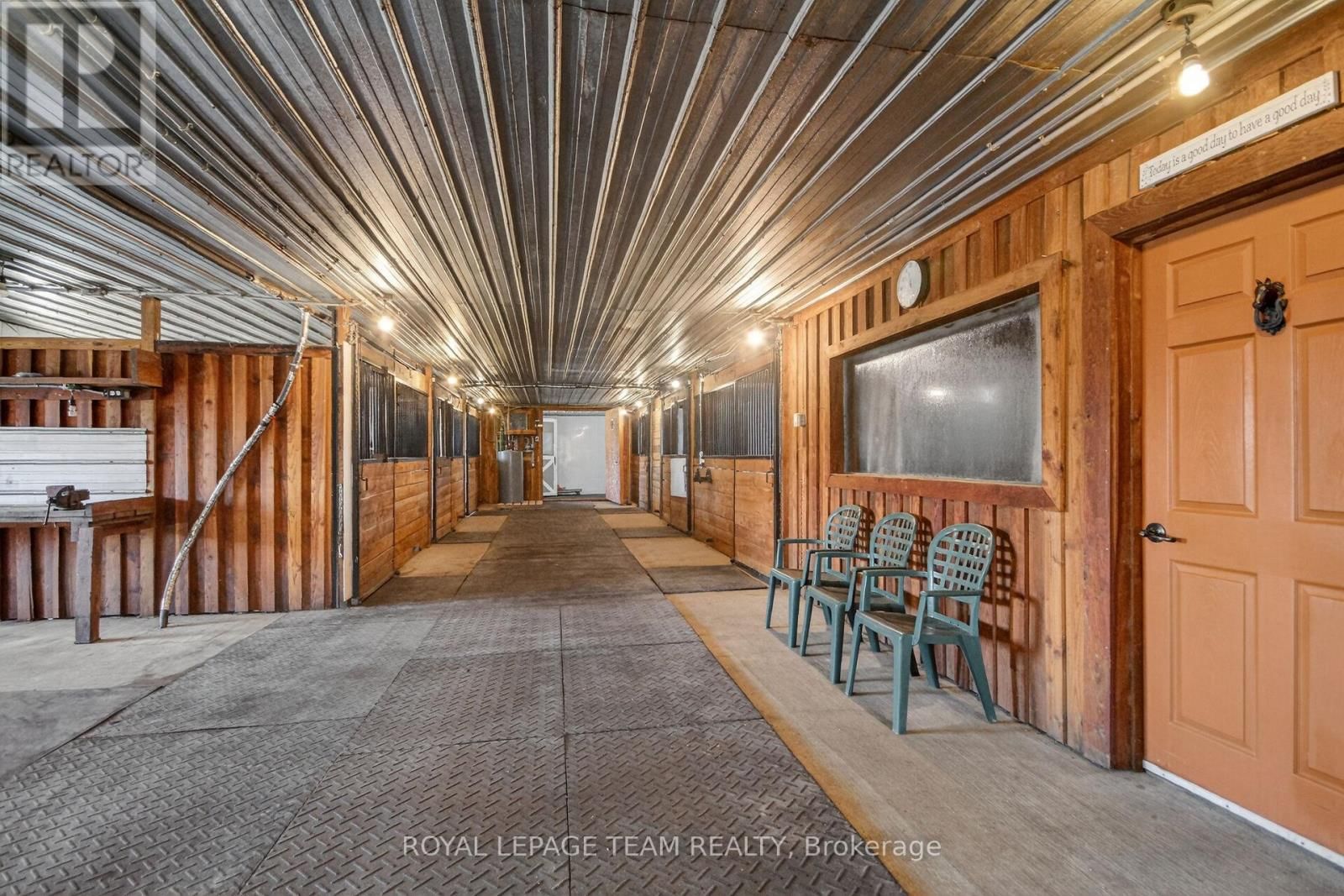 2867 STAGECOACH ROAD Image 39