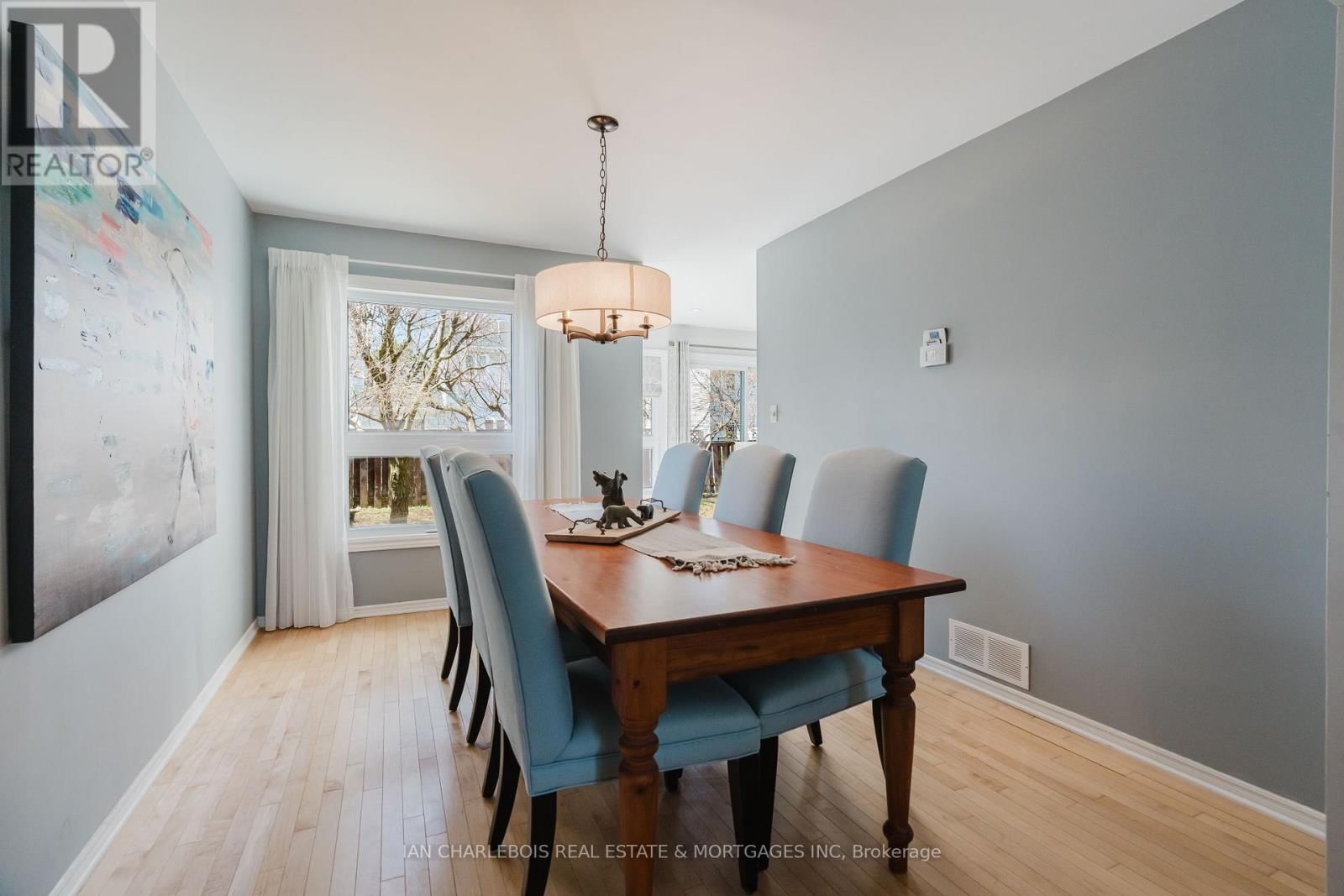 583 APOLLO WAY Image 13