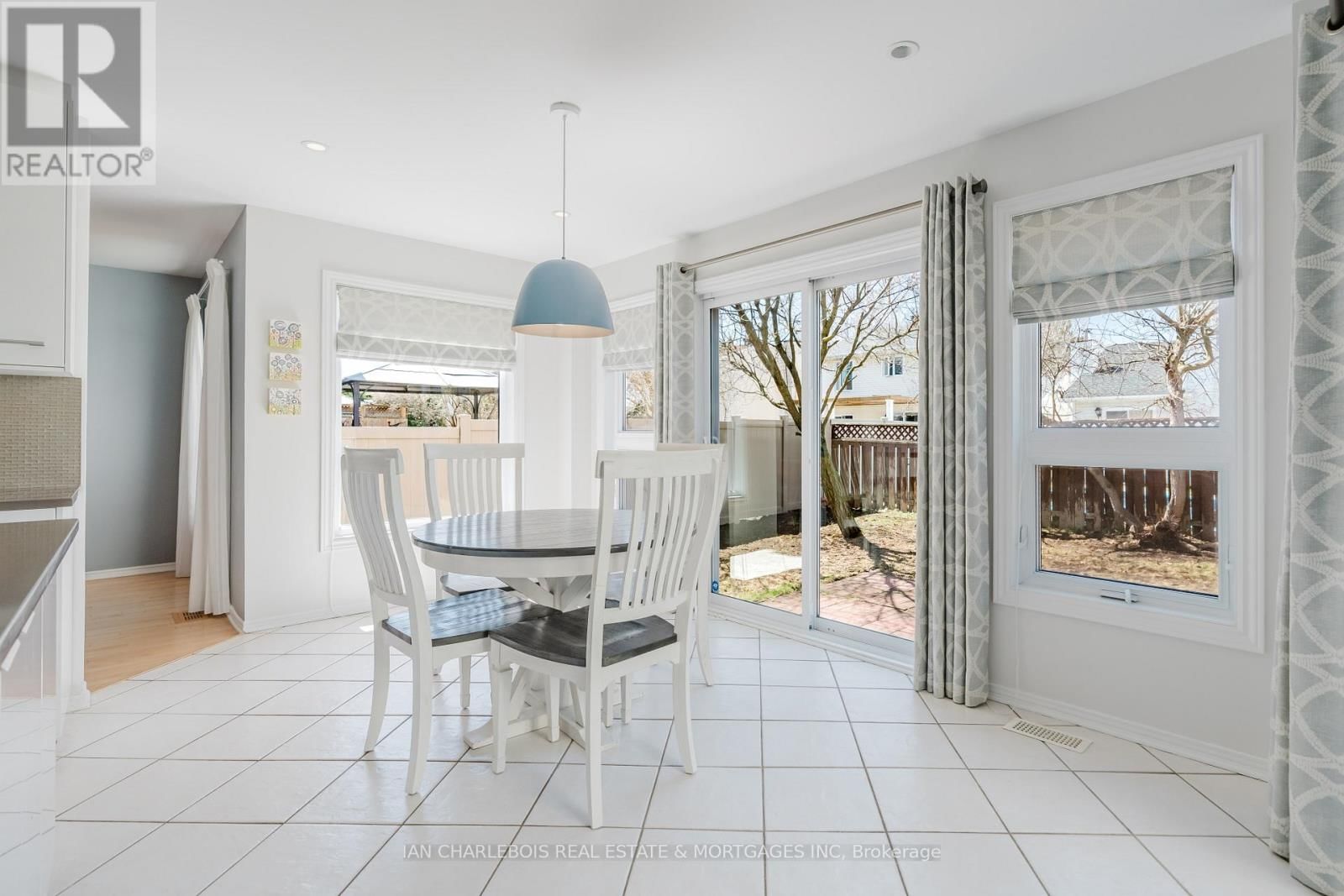 583 APOLLO WAY Image 15