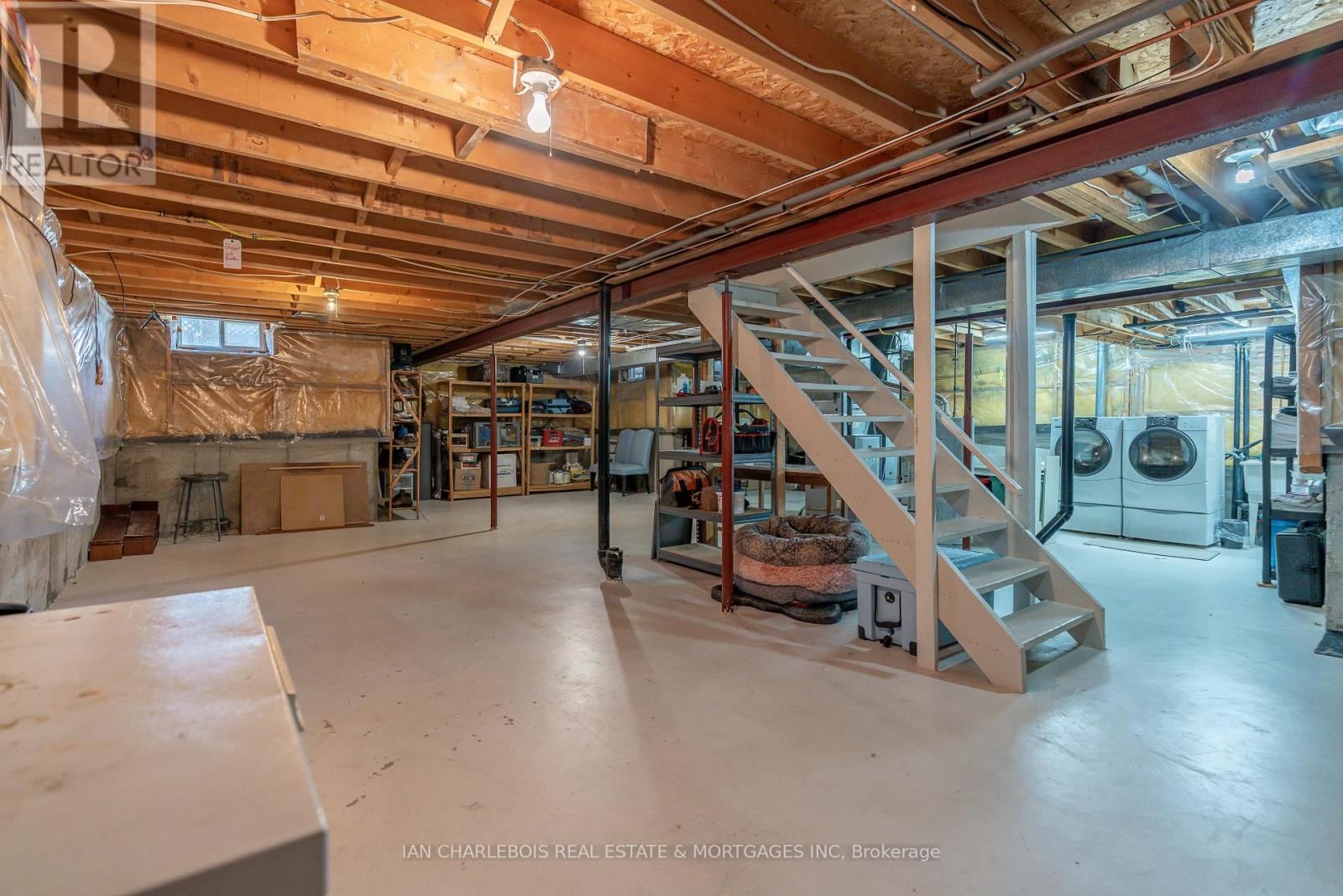 583 APOLLO WAY Image 38