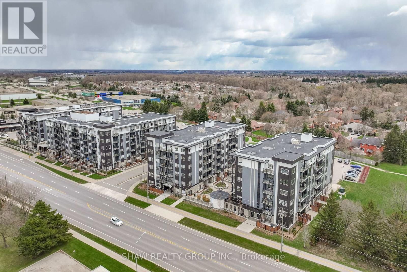 601 - 247 NORTHFIELD DRIVE Image 2