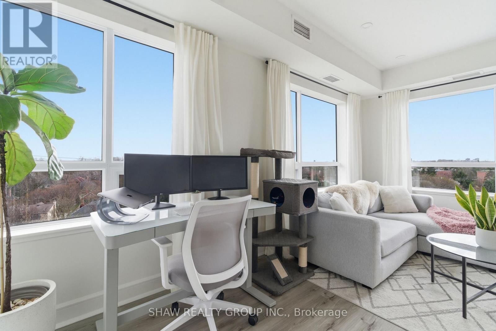 601 - 247 NORTHFIELD DRIVE Image 26